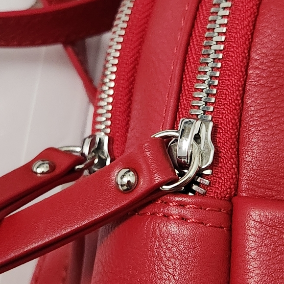 THE TREND Mini leather backpack with double compartment red - Picture 10 of 16